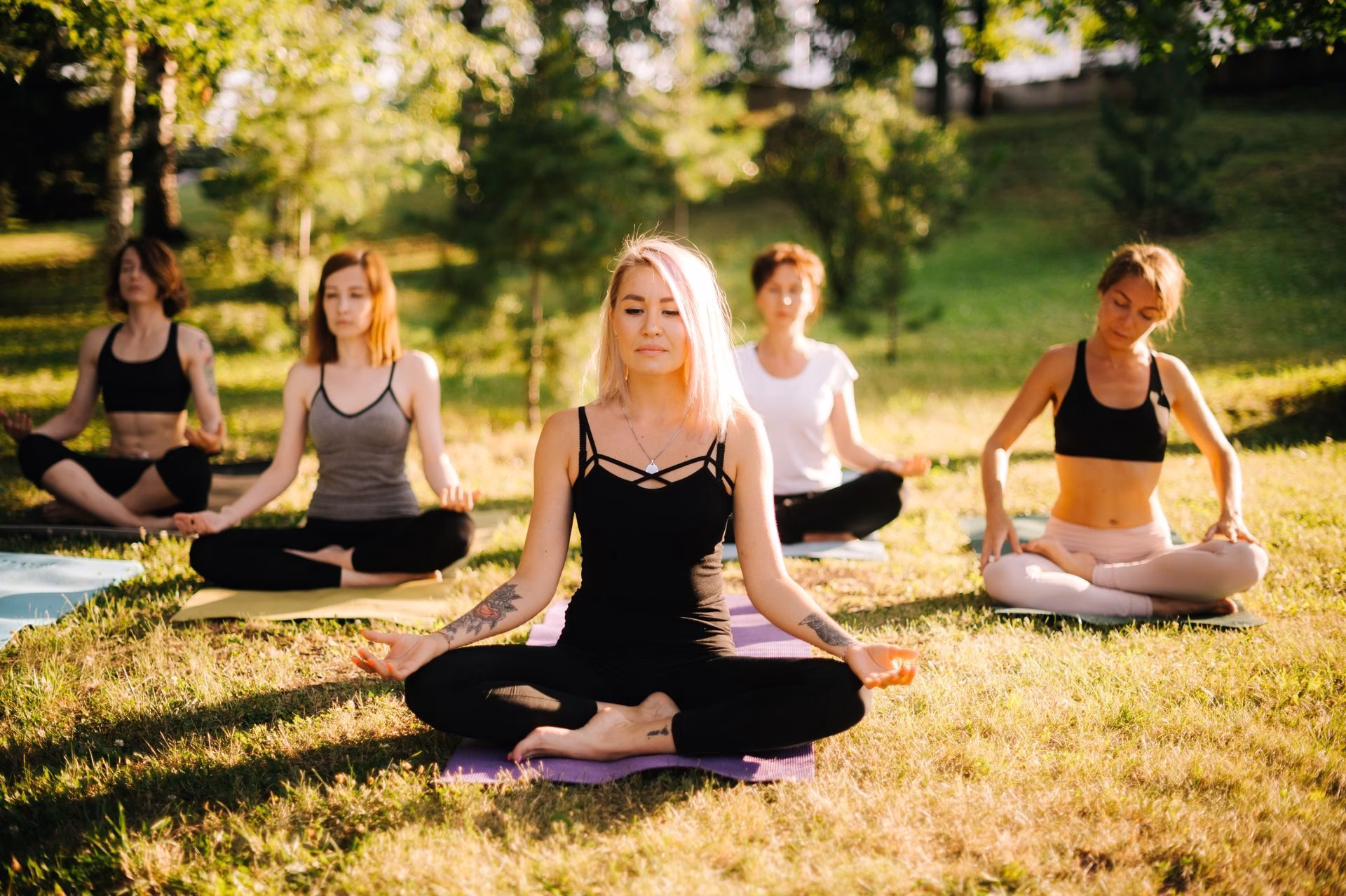 basenfasten-entspannungsprogramm-yoga-qigong-pilates