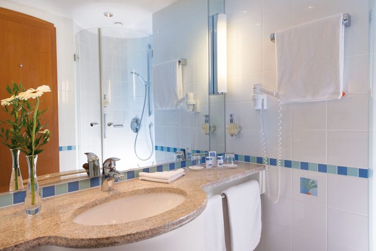 doppelzimmer-seeseite-1