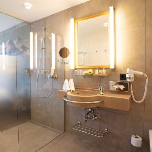 plus-doppelzimmer-bergblick-6