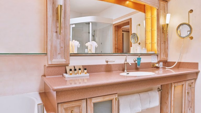 spa-suite-2