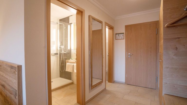 superior-juniorsuite-wiesenzauber-3