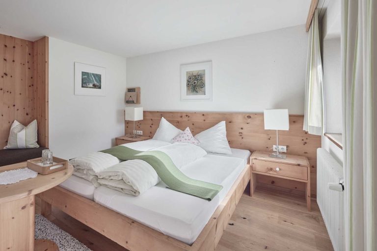 wildspitzblick-doppelzimmer
