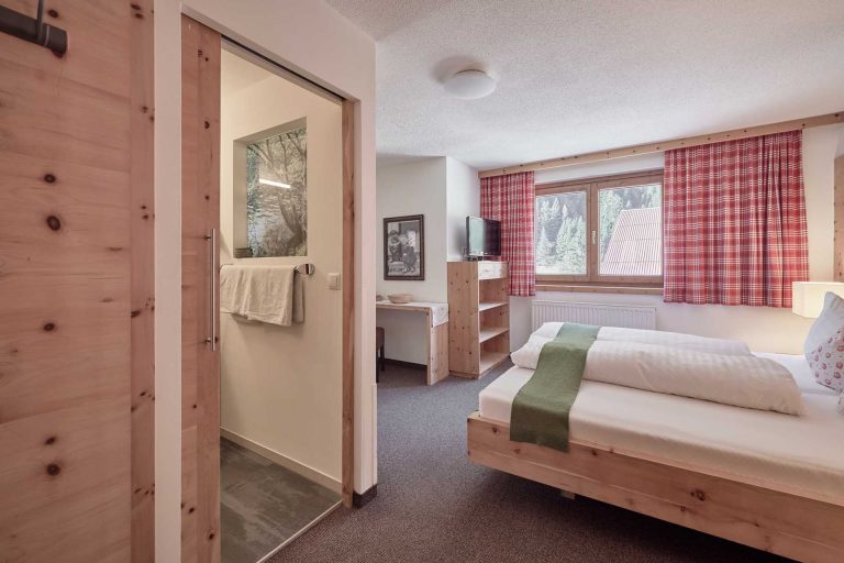 wildspitzblick-familienzimmer